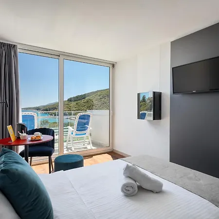 Maslinica Mimosa Lido Palace Hotel Hotel 4*