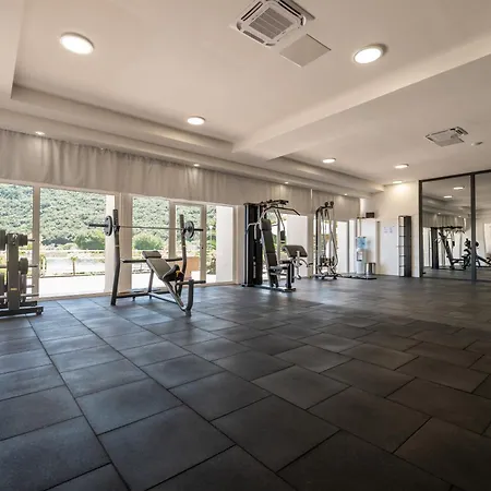 Maslinica Mimosa Lido Palace