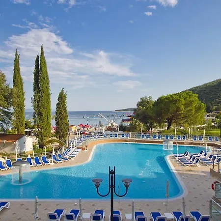 Maslinica Mimosa Lido Palace غاباس