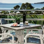 Maslinica Mimosa Lido Palace Отель 4*