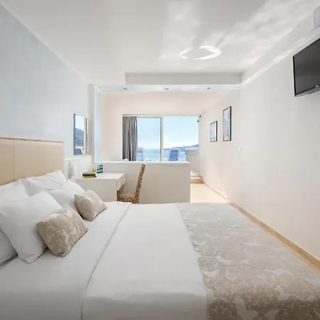 Maslinica Mimosa Lido Palace ראבץ