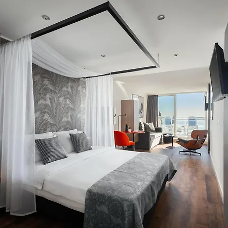 מלון Maslinica Mimosa Lido Palace 4*