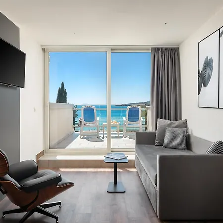 מלון Maslinica Mimosa Lido Palace 4*